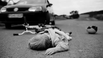 Mueren dos niños en accidentes viales: La mortalidad en carreteras de El Salvador sube un 27% frente a 2025