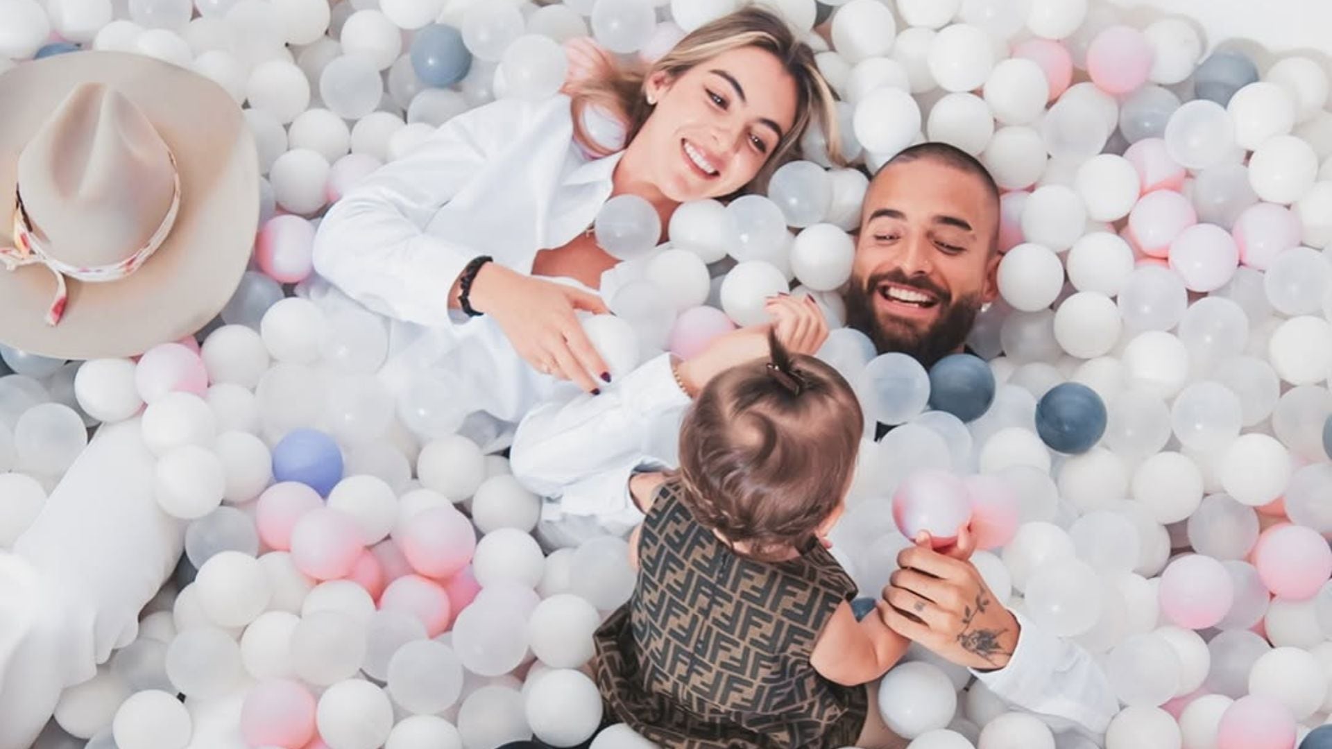 El paisa también se ha dedicado a la crianza de su hija París - crédito @maluma/Instagram