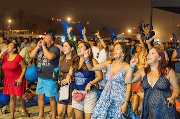Momentos memorables: Clientes disfrutando del “Tour Música de Verano 2026” de Movistar.