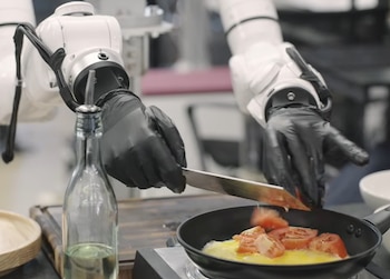 robot - cerebro robótico- Genesis AI - 19 de mayo