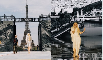 Elena Rose interpretó "Cosita Linda" al inicio del desfile Le Défilé de L’Oréal Paris 2026 en la Semana de la Moda de París.