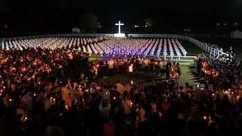 Así fue la vigilia 44° en todo el país en homenaje a los caídos y veteranos de la Guerra de Malvinas