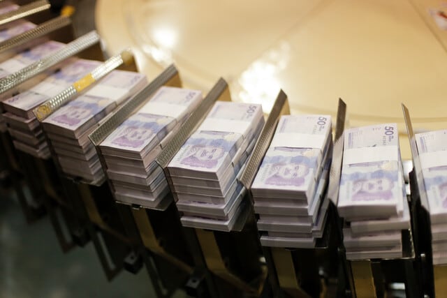 El anteproyecto del Presupuesto 2027 contempla 597 billones de pesos y destina 124,5 billones de pesos al pago de deuda - crédito Colprensa