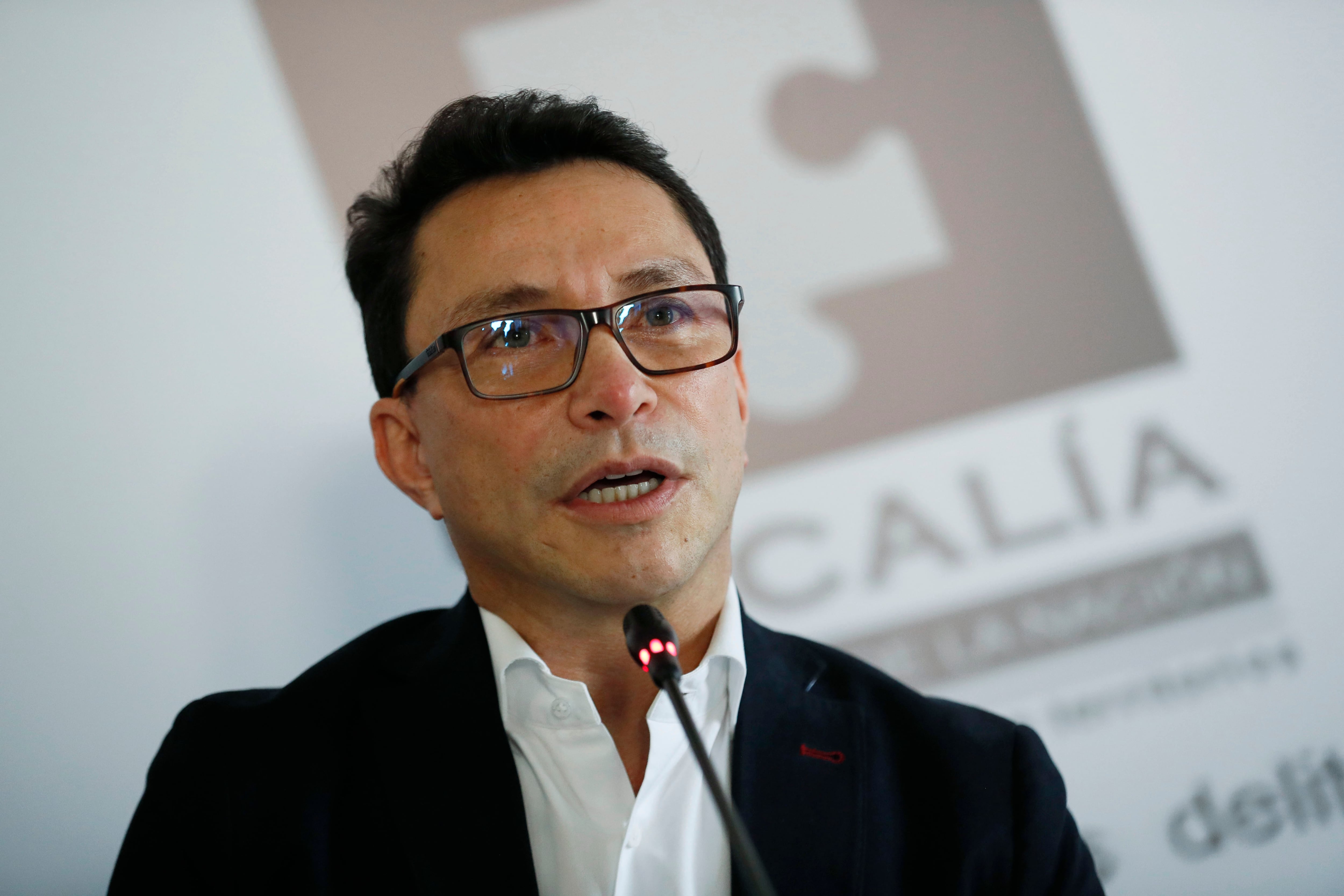 El excandidato presidencial Carlos Caicedo fue denunciado por abuso sexual contra menor de edad: “Presentaba una erección visible”