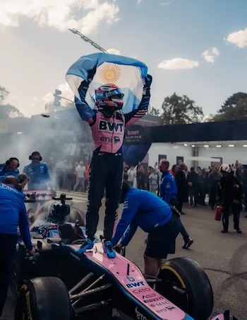 El mensaje de Colapinto tras su exhibición en Buenos Aires