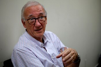 El sacerdote jesuita José María