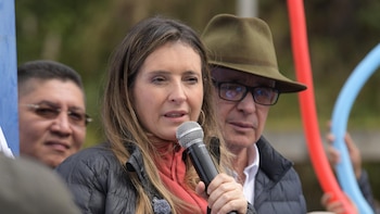 La candidata de la derecha colombiana promete no dialogar y perseguir "como ratas" a los grupos armados
