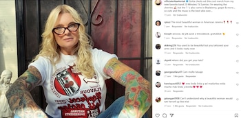 En sus redes sociales, Erika Eleniak La actriz reflexiona sobre el cambio, la aceptación y el bienestar emocional en su vida actual (Instagram)