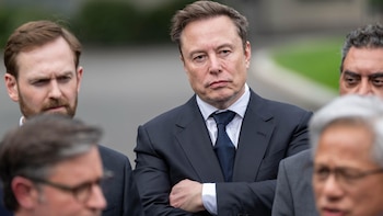 Elon Musk invierte 89.000 millones en Skydance, la nueva compañía surgida de la fusión de Paramount y Warner