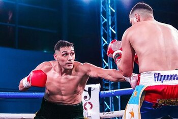 Yamil Peralta durante la pelea