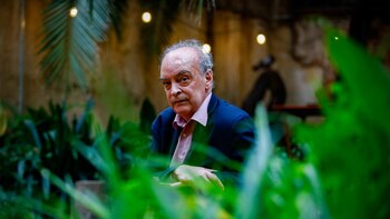 Vila-Matas, galardonado con el Premio