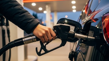 Gobierno dominicano congela precios de combustibles y aplica subsidio de RD$1,682 millones