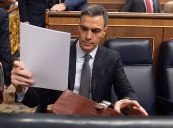 El presidente del Gobierno, Pedro Sánchez, durante una sesión de control al Gobierno, en el Congreso de los Diputados, a 28 de febrero de 2024, en Madrid (España). (Eduardo Parra - Europa Press)