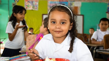 Deserción escolar baja al 1.31% en Honduras, pero 24 mil estudiantes han sido desplazados