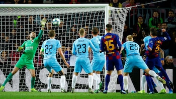 La dura acusación del arquero del Slavia Praga contra Lionel Messi y el plantel del Barcelona