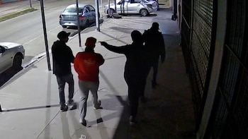 El oficial explicó que uno