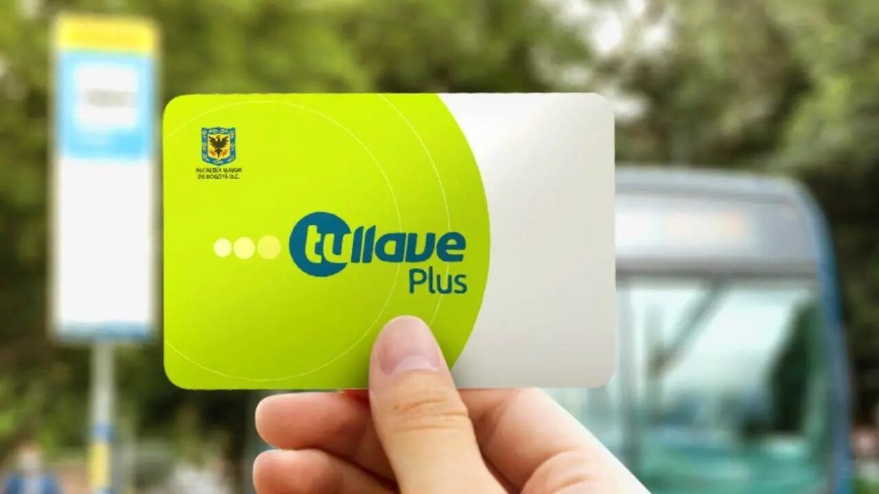 Los usuarios de TransMilenio pueden personalizar su tarjeta TuLlave de lunes a domingo, incluidos festivos, entre las 6:00 a. m. y 8:00 p. m - crédito TuLlave/Facebook