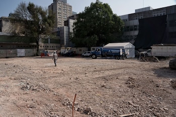 Los trabajos de demolición continuaron