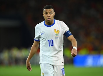 Kylian Mbappé, capitán de Francia, se habría negado a jugar un amistoso contra la selección argentina en 2024 (REUTERS/Annegret Hilse)