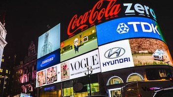 DOOH acelera su crecimiento global y se consolida como el motor del negocio publicitario exterior