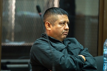 El Tribunal de Mayor Riesgo B declaró culpables a siete exagentes de la Policía Nacional Civil por ejecución extrajudicial.