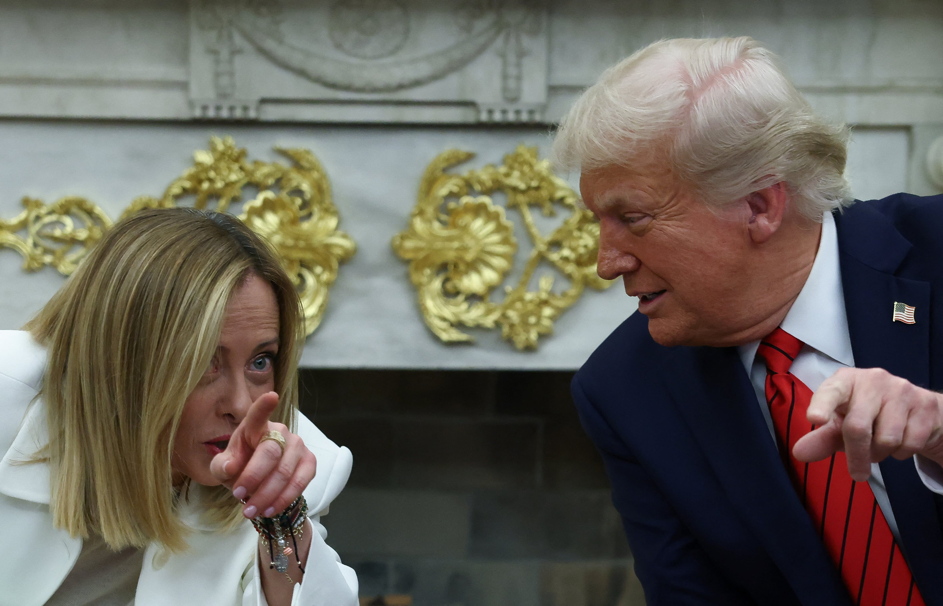 Trump suaviza el tono con Meloni, pero endurece su presión sobre Europa en la OTAN