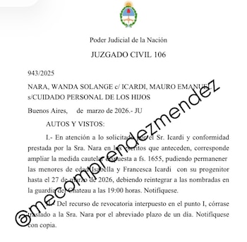 Documento judicial oficial del Poder Judicial de la Nación, Juzgado Civil 106, con texto sobre un caso de custodia y una marca de agua diagonal