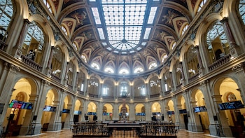 El Ibex 35 pierde un 1,2% y el petróleo repunta un 5% tras la nueva escalada del conflicto en Irán