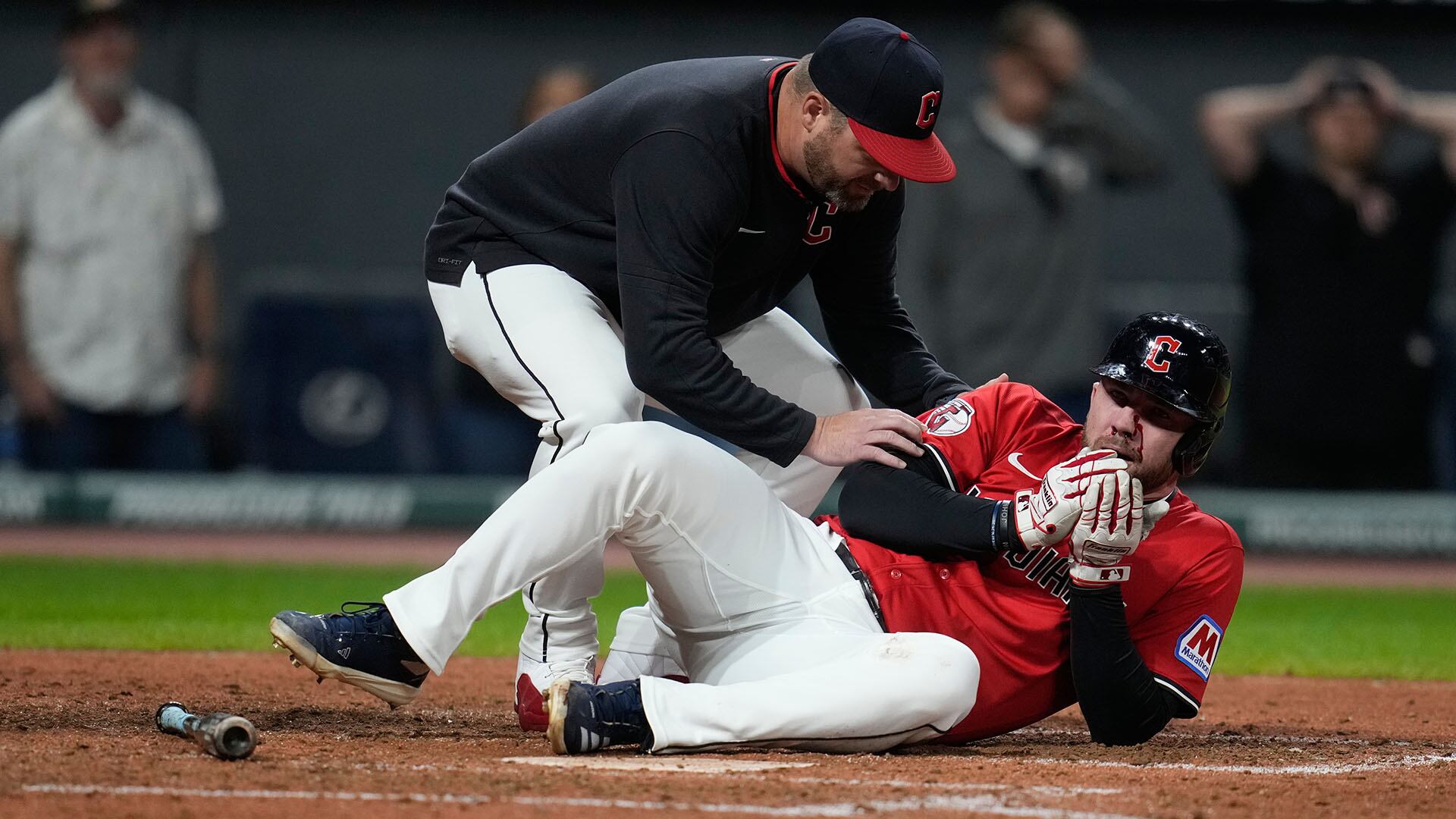 El lanzador se contactó con Fry para saber cómo estaba (AP)