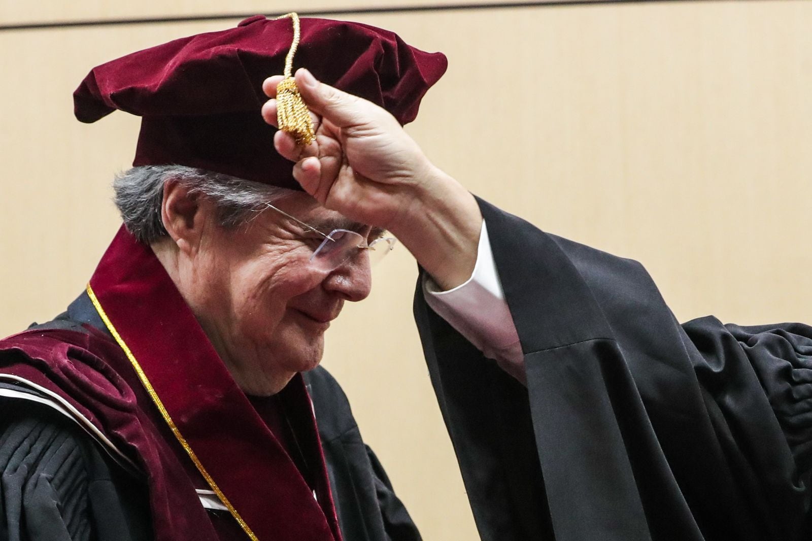 El ex presidente de Ecuador Guillermo Lasso es distinguido con el título de Doctor Honoris Causa en la Universidad de San Martín de Porres de Perú.
