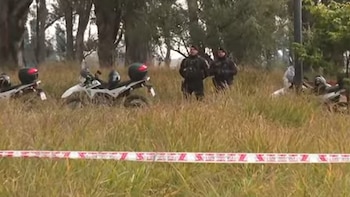 Caso Agostina Vega: rastrillan un descampado tras una pista sobre la adolescente desaparecida en Córdoba