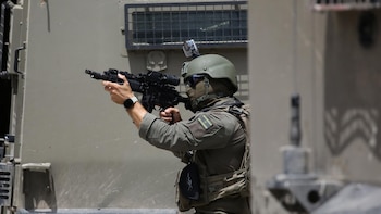 Muere un joven palestino a manos del Ejército israelí tras tirar piedras a vehículos israelíes en Cisjordania