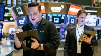 Wall Street abre en terreno