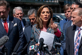 La representante María Elvira Salazar