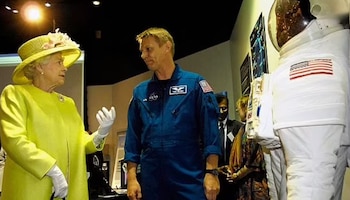 El Mayor Timothy Peake explica