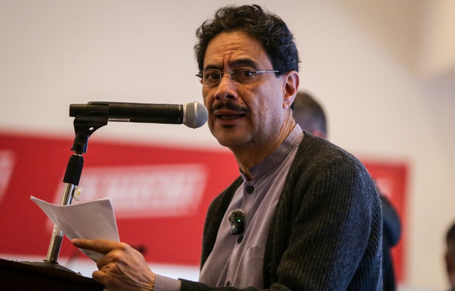 Las adhesiones de referentes culturales buscan ampliar la base de apoyo de Iván Cepeda y conectar con sectores más allá de los partidos tradicionales - crédito Catalina Olaya/Colprensa