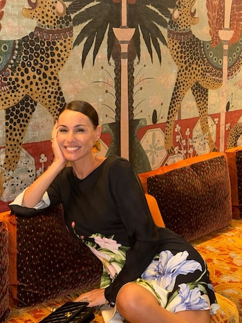 Las románticas postales de Pampita y Martín Pepa en Capri