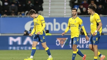 (Crónica) Las Palmas defiende el