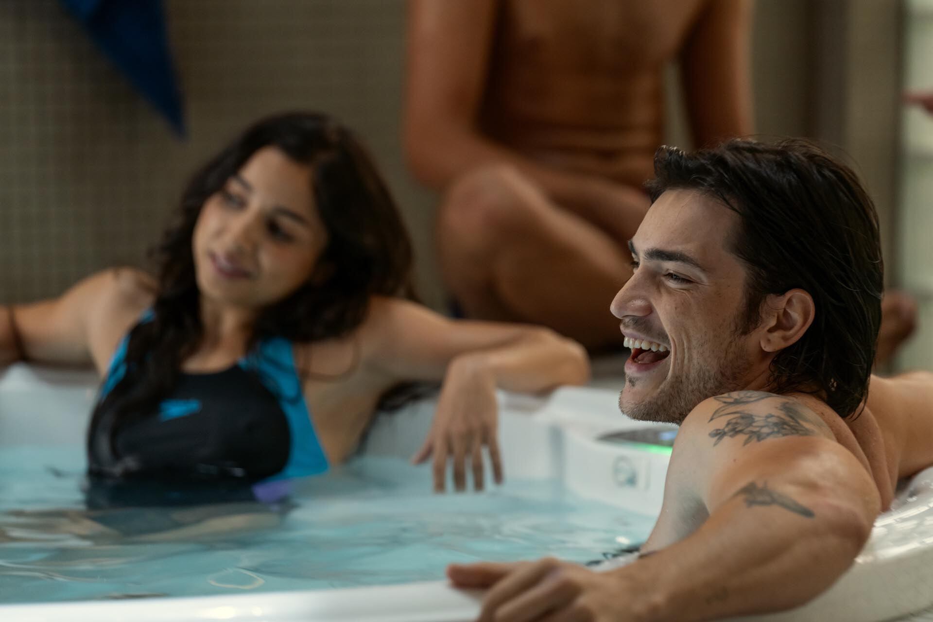 Olympo apuesta por mostrar cuerpos sanos y empoderamiento femenino en el deporte de élite. (Crédito: Matías Uris/Netflix © 2024)