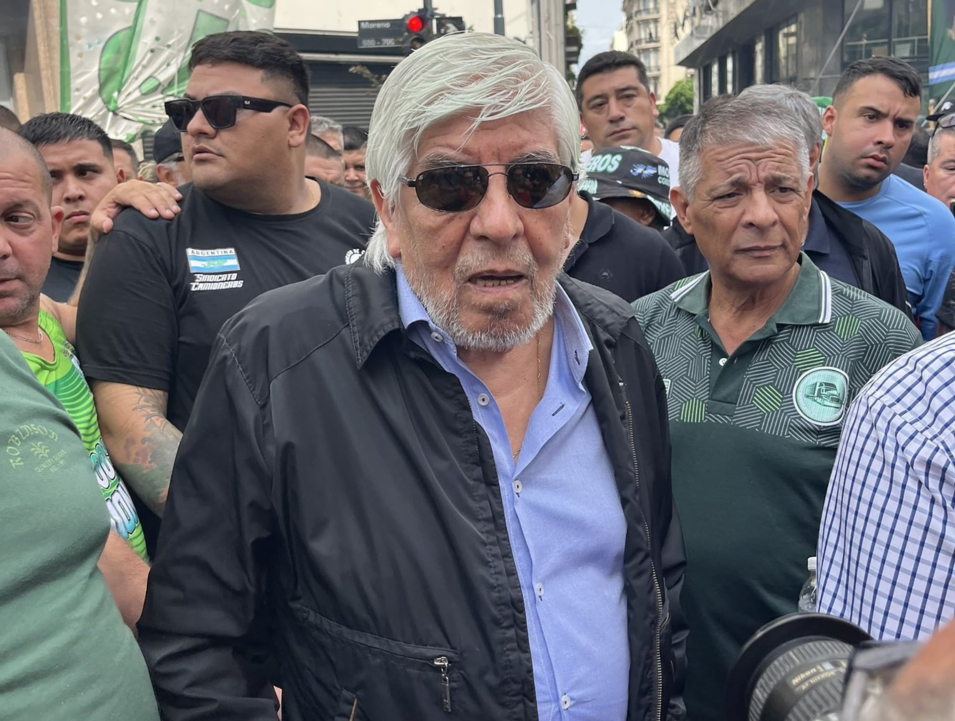 Hugo Moyano, en una marcha de Camioneros junto a Octavio Argüello, cotitular de la CGT
