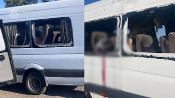 "Los rusos atacaron el autobús con un dron. Cinco personas han muerto en el lugar (del impacto)", escribió en sus redes sociales el gobernador de Dnipropetrovsk, Oleksandr Ganzha