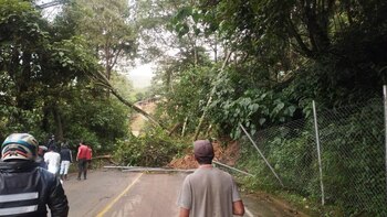 Un deslizamiento de tierra provocó