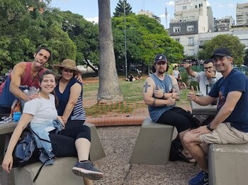 Miembros de Casaclub Baires durante