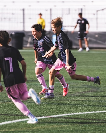 Mateo Messi convirtió un gol en el título del Inter Miami Sub 12 (@intermiamicf_academy)