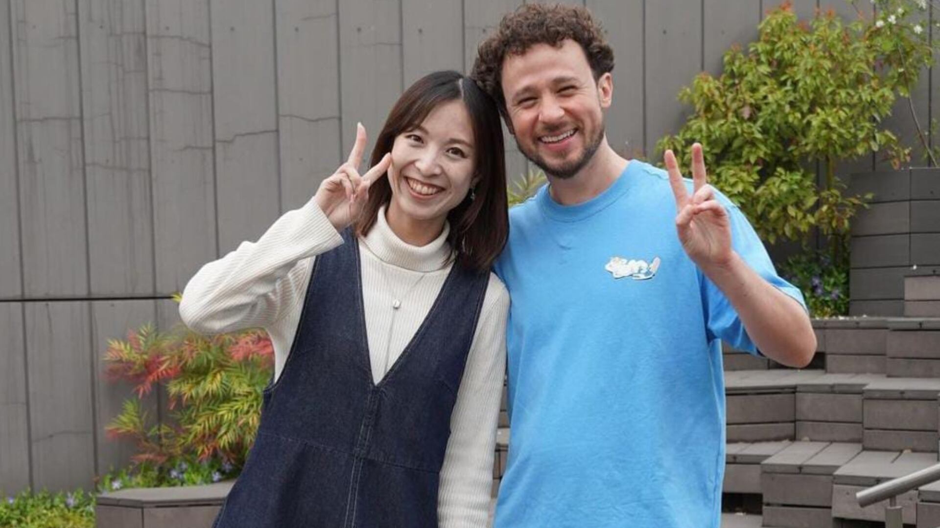 Luisito Comunica rentó a una novia y un novio en JapónCrédito: (Instagram/luisitocomunica)