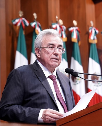 Alejandro Moreno acusa a Rubén Rocha Moya de presuntos vínculos con la “narcopolítica”. EFE/ Juan Carlos Cruz