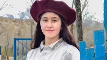 Carina Barros, la adolescente de