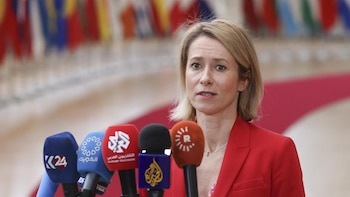 Kallas rechaza al excanciller alemán Schroeder como mediador para la guerra en Ucrania