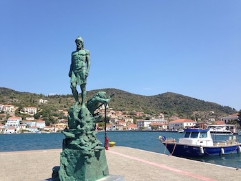 Estatua de Ulises, en Ítaca