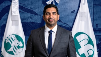 La propuesta de Claudia Sheinbaum para relevar a Esteban Moctezuma representa un giro hacia la prioridad económica en la relación bilateral, enfocando la agenda en la revisión del T-MEC y en temas financieros sensibles. (Infobae-Itzallana)